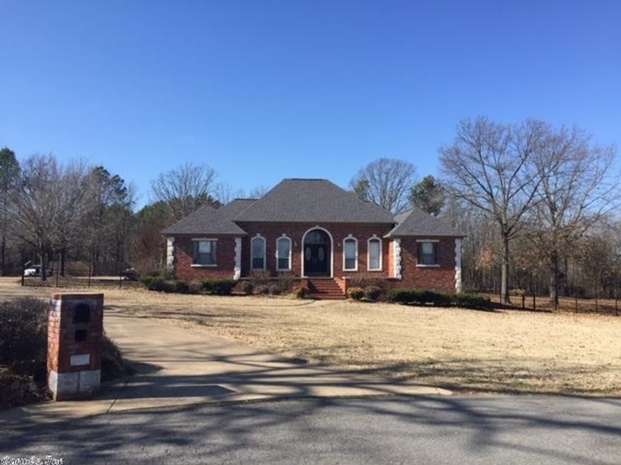 Beautiful Five Bedroom Home on ONE Acre in Cabot . This home Offers many many updates New Flooring, Paint, granite counter tops and Soooo Much More. Playroom/ Bonus Room and additional office area, Jack and Jill Bath are just a few things you will love about this house. Wrought Iron Fence with gate make up for a spectacular entrance to this home.