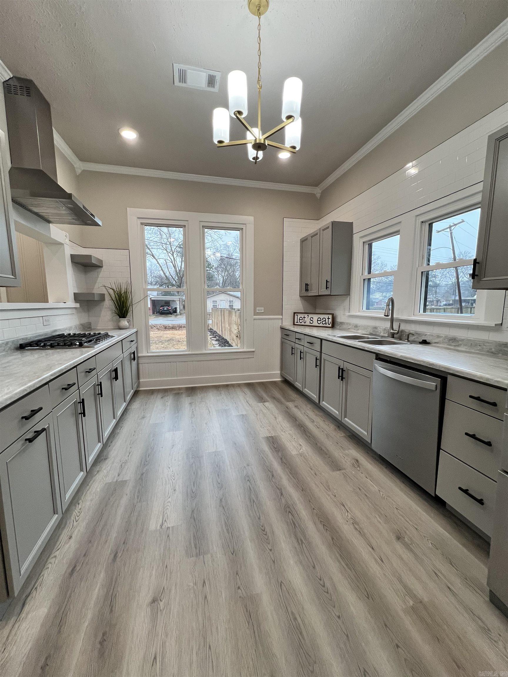 BROWN ADDN - Residential