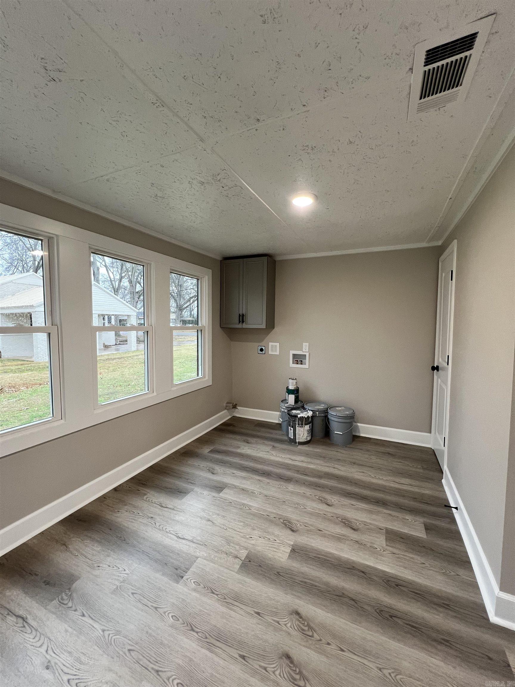 BROWN ADDN - Residential