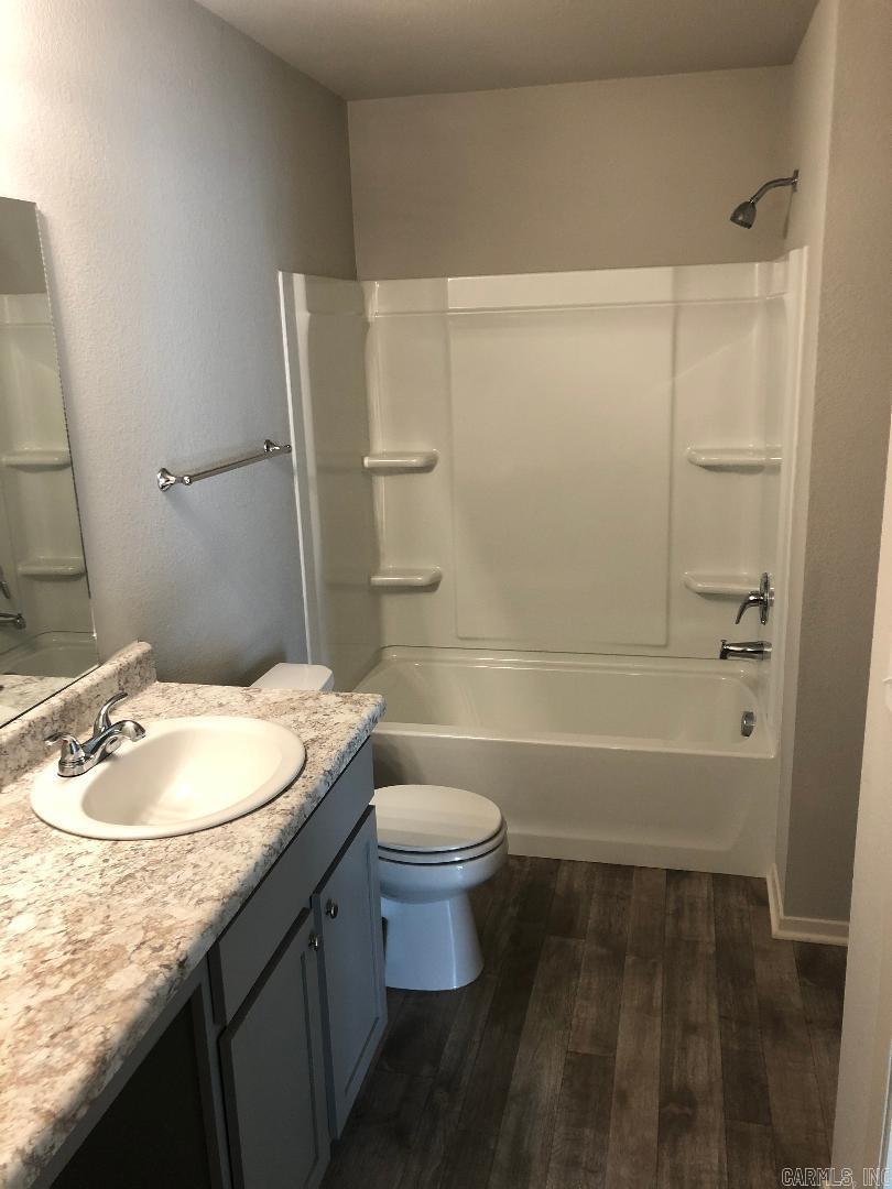 Parkway Meadows - Residential Lease