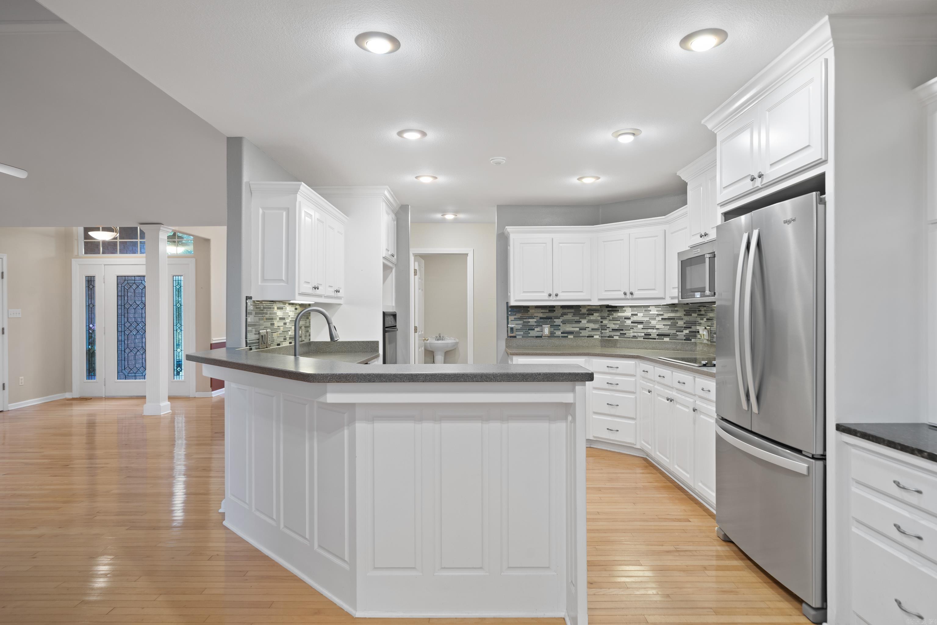 HUNTERS COVE - Residential