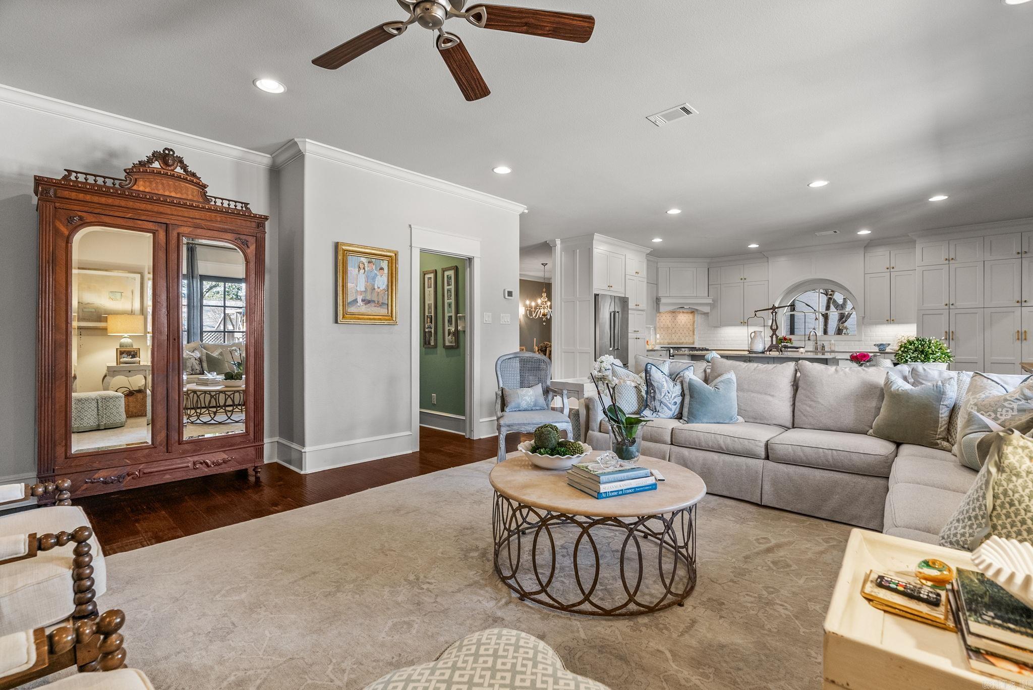 PARK VIEW - Residential