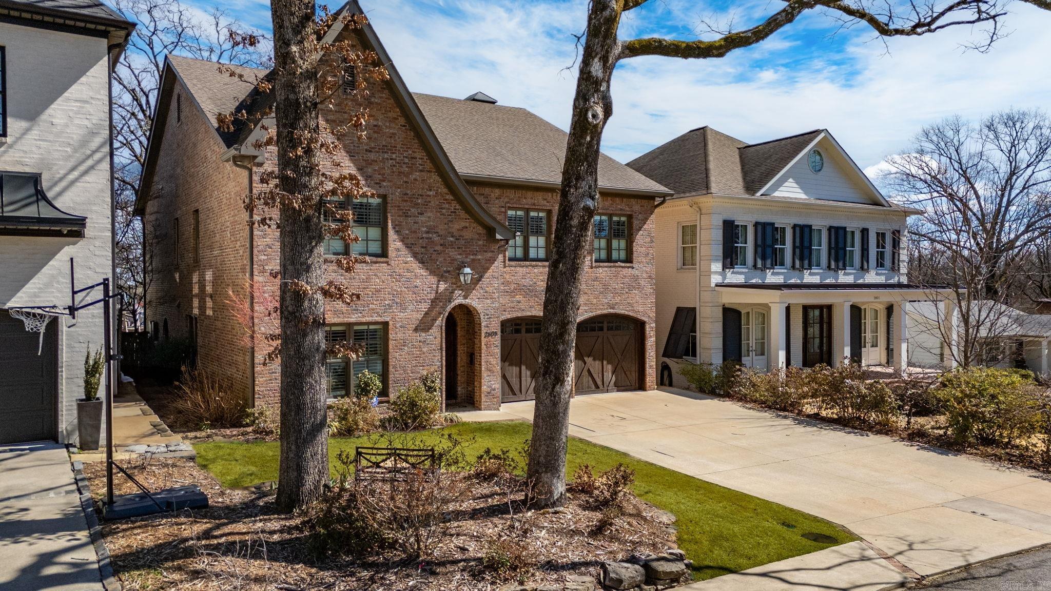 PARK VIEW - Residential