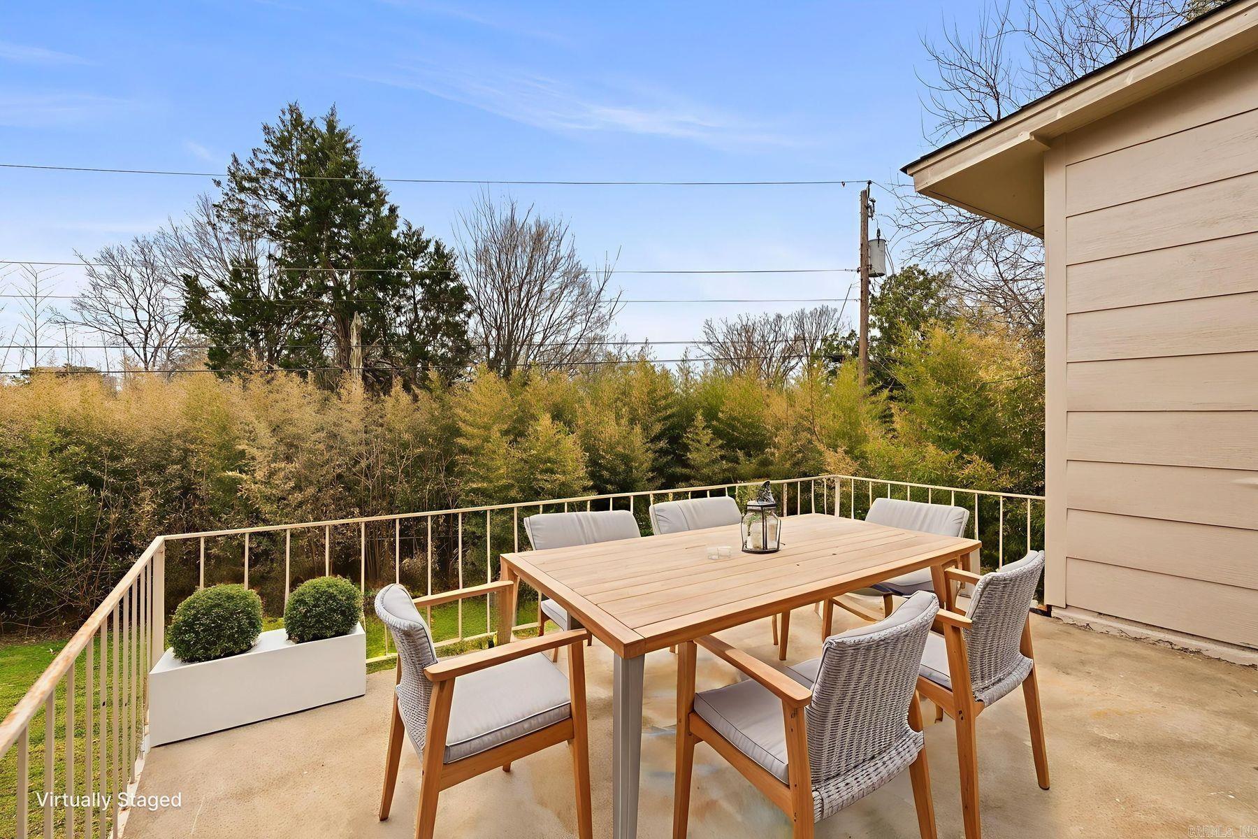 ELLIS ACRES - Residential