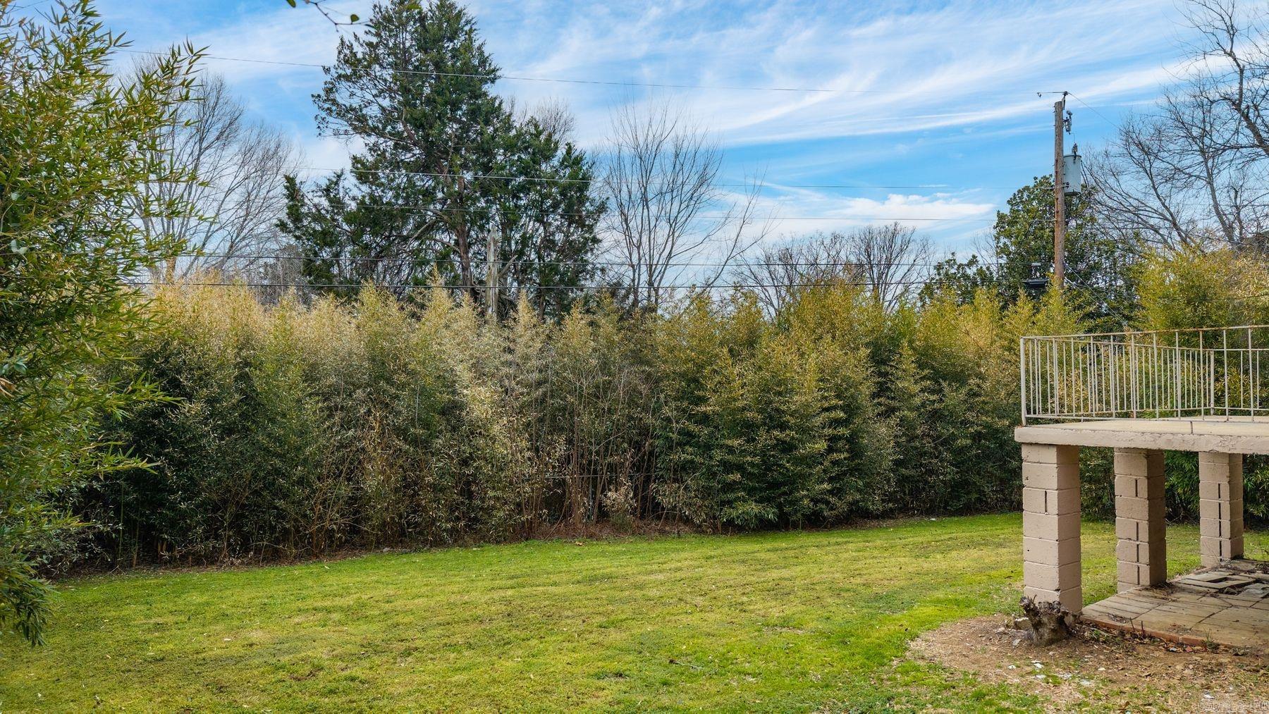 ELLIS ACRES - Residential