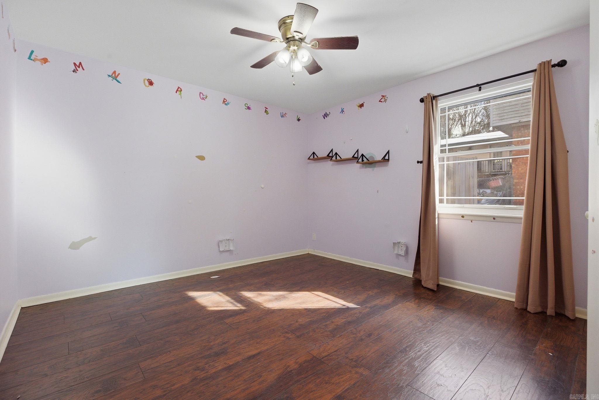 MARKHAM PINES - Residential