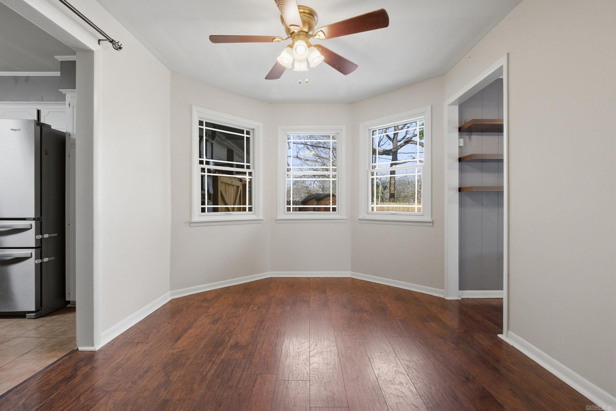 MARKHAM PINES - Residential