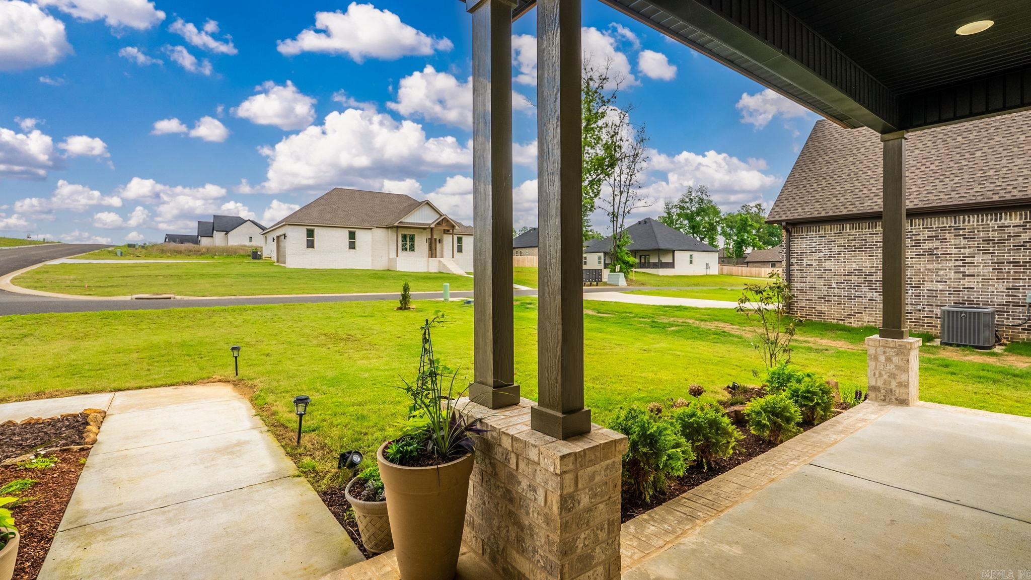 HIDDEN VALLEY ESTATES - Residential