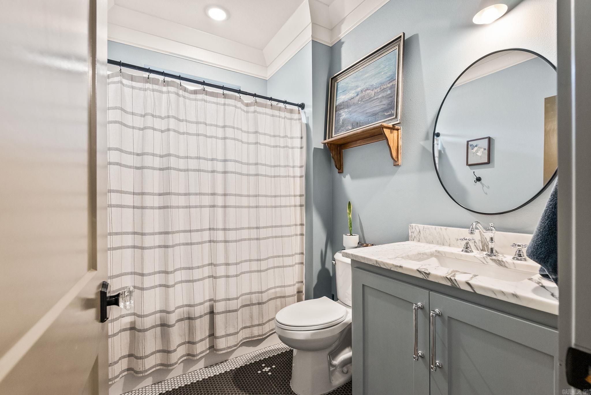 HIDDEN VALLEY ESTATES - Residential
