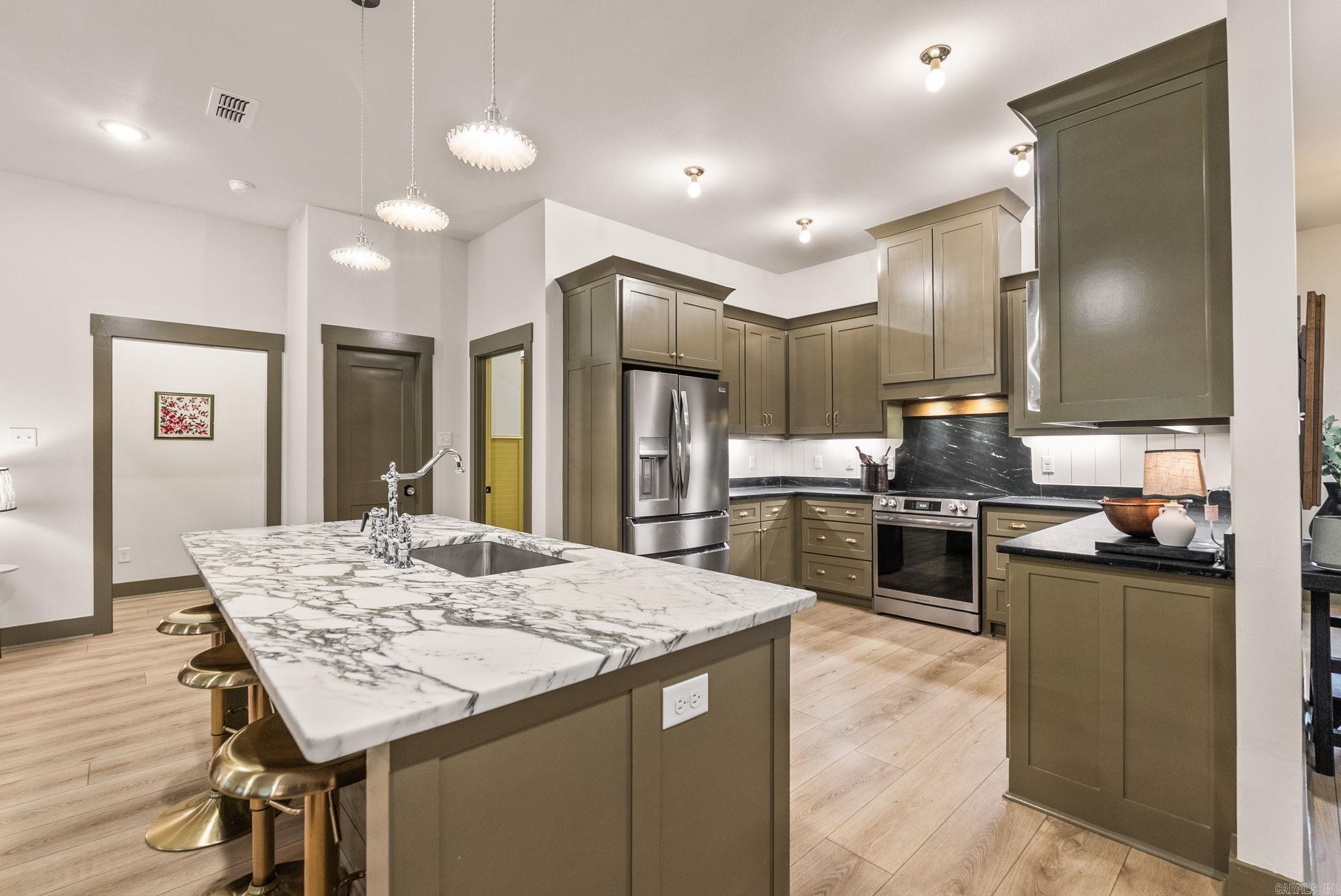 HIDDEN VALLEY ESTATES - Residential