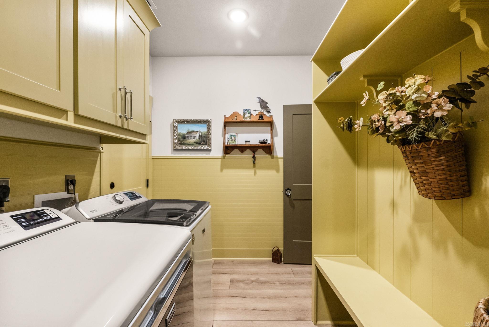 HIDDEN VALLEY ESTATES - Residential