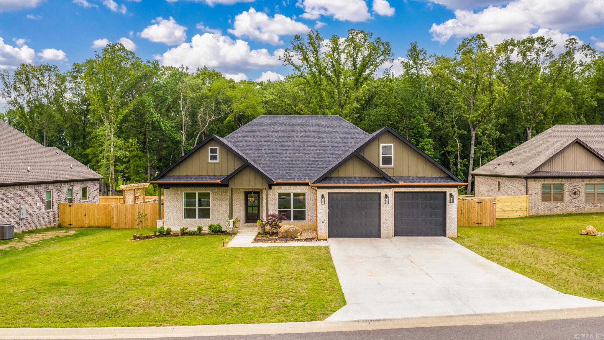 HIDDEN VALLEY ESTATES - Residential