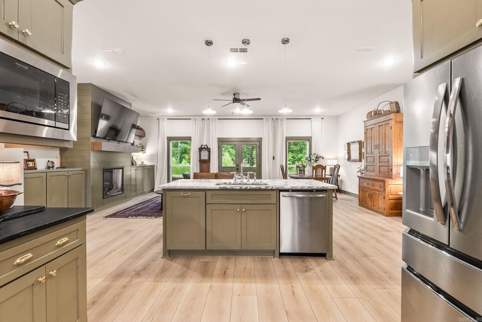 HIDDEN VALLEY ESTATES - Residential