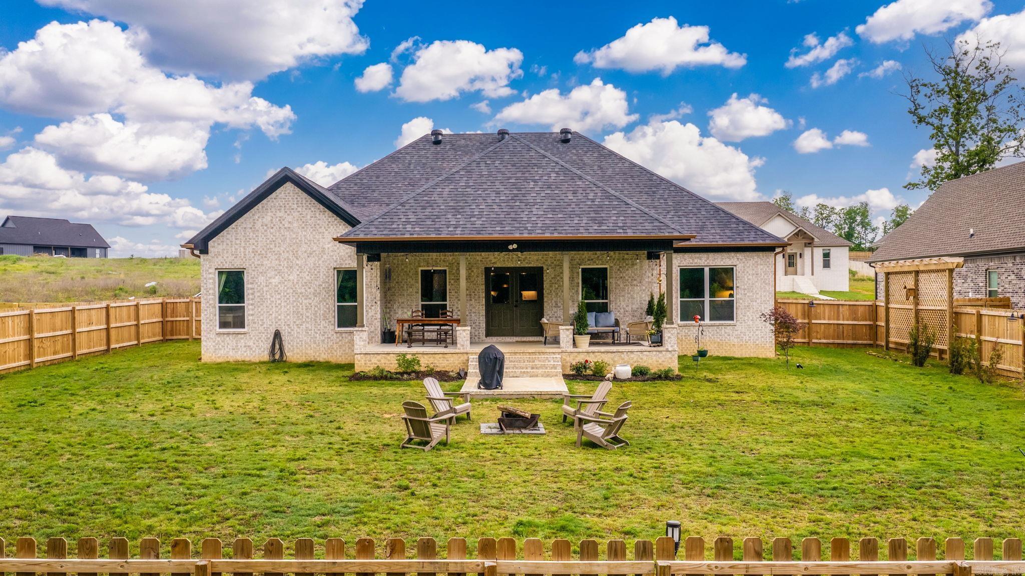 HIDDEN VALLEY ESTATES - Residential