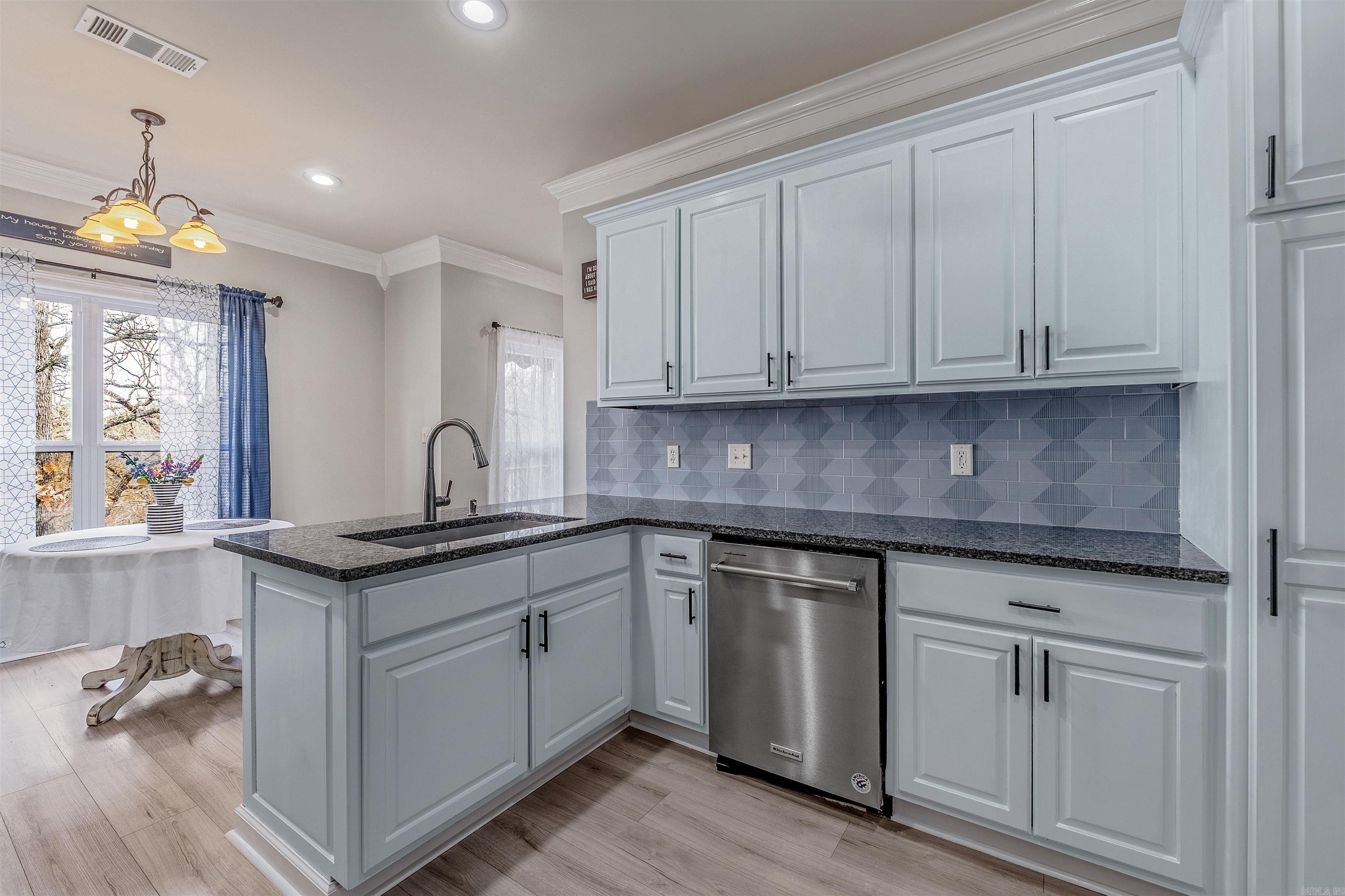 Riverland Heights - Residential