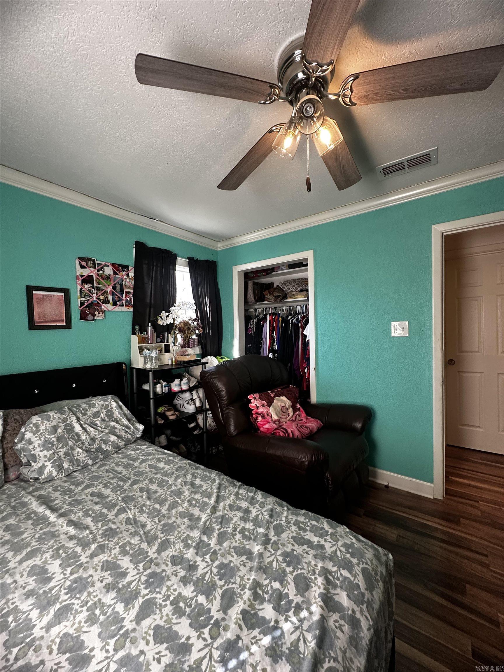 WATSON MANOR - Residential