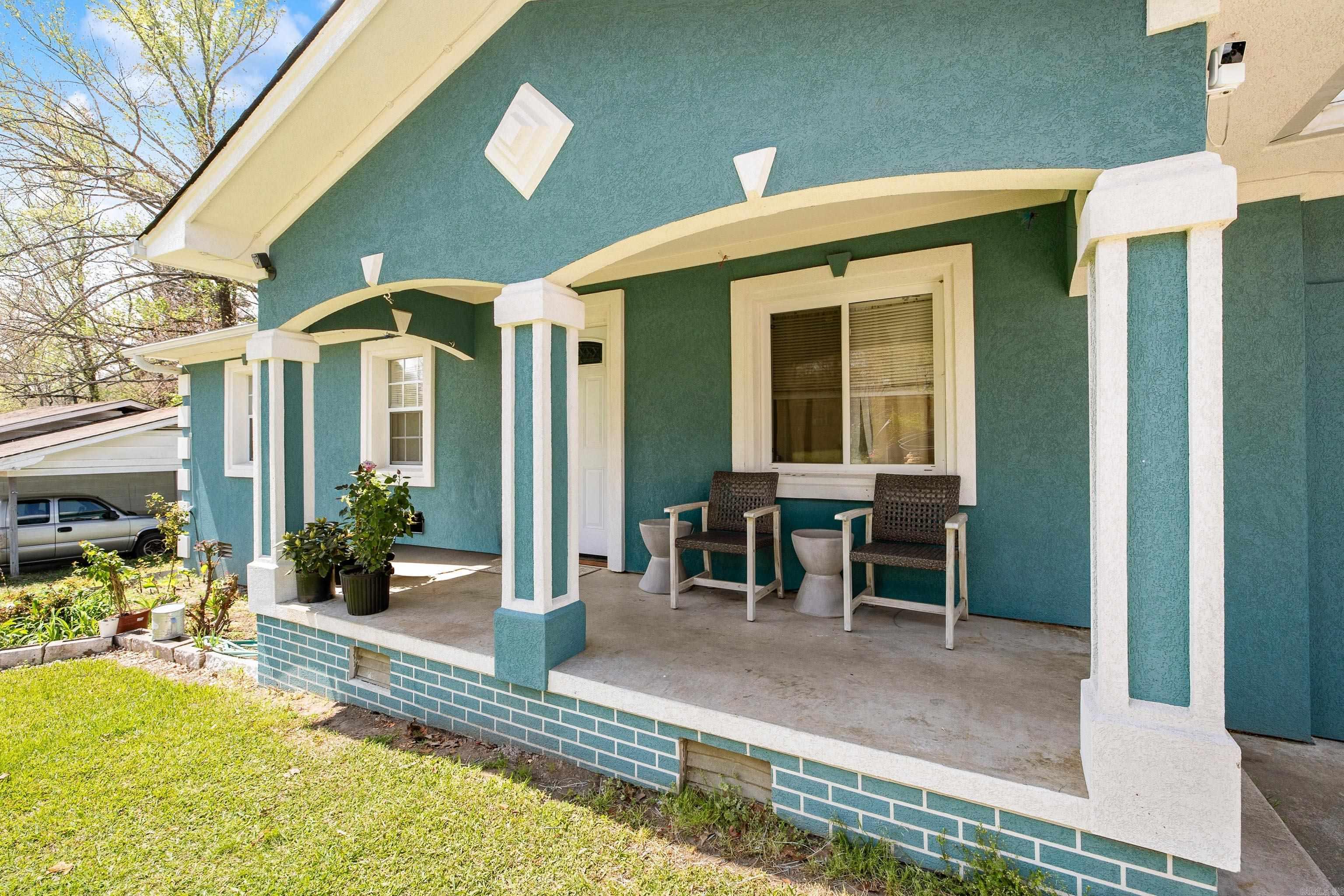 WATSON MANOR - Residential