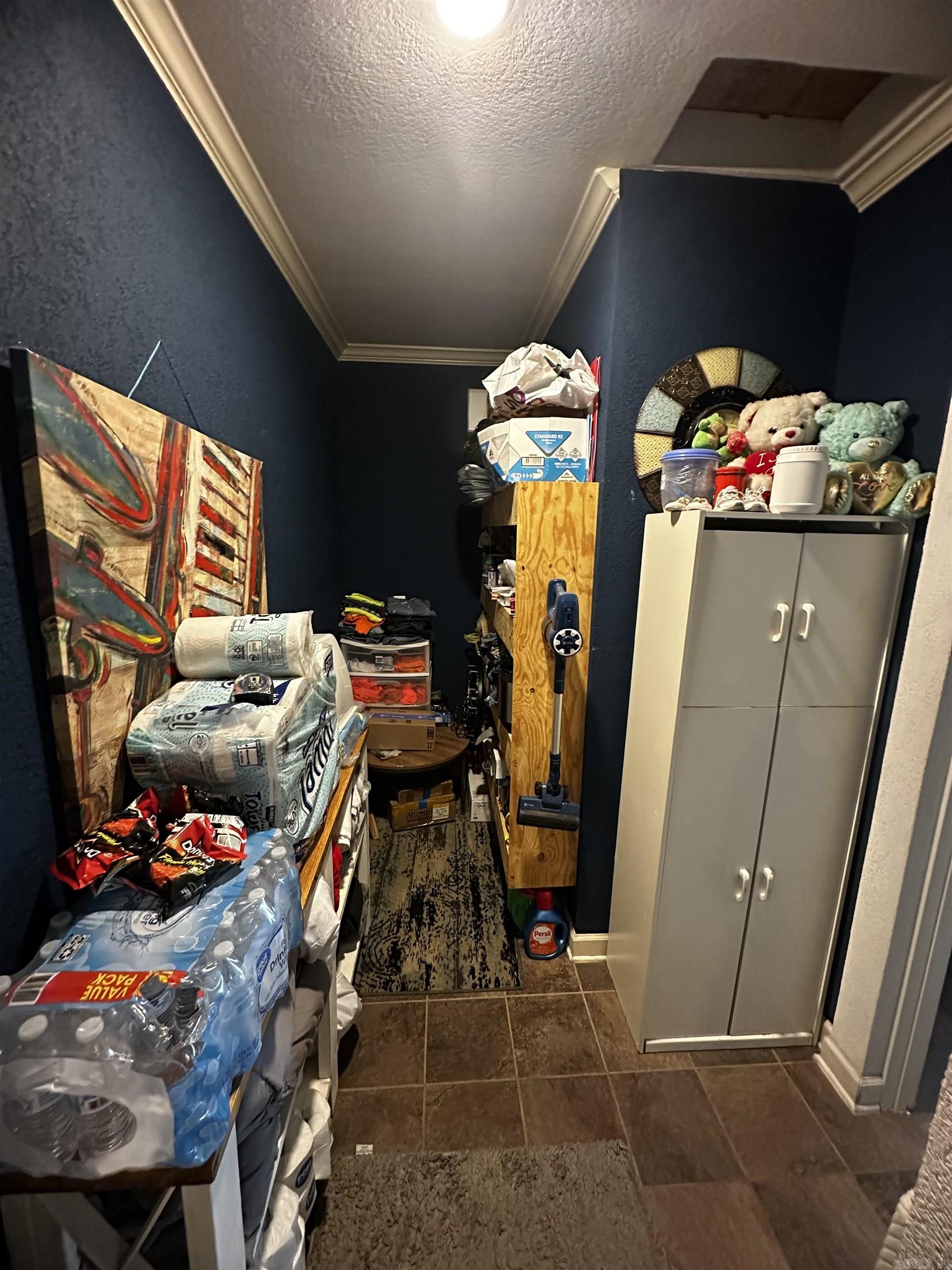 WATSON MANOR - Residential