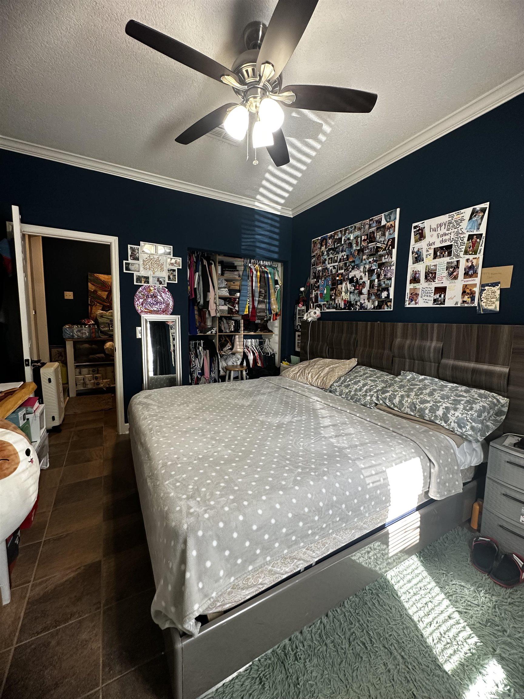 WATSON MANOR - Residential