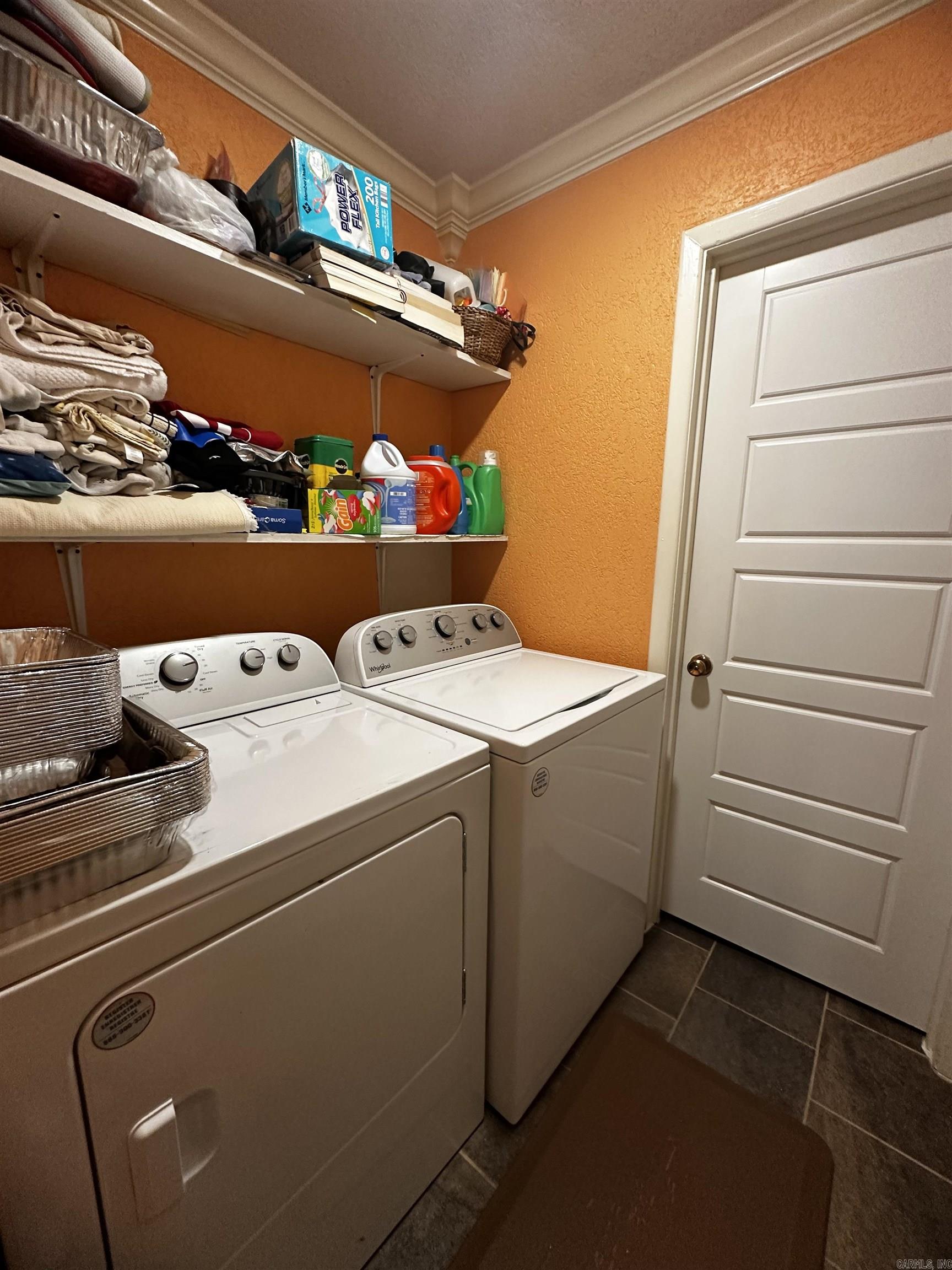 WATSON MANOR - Residential