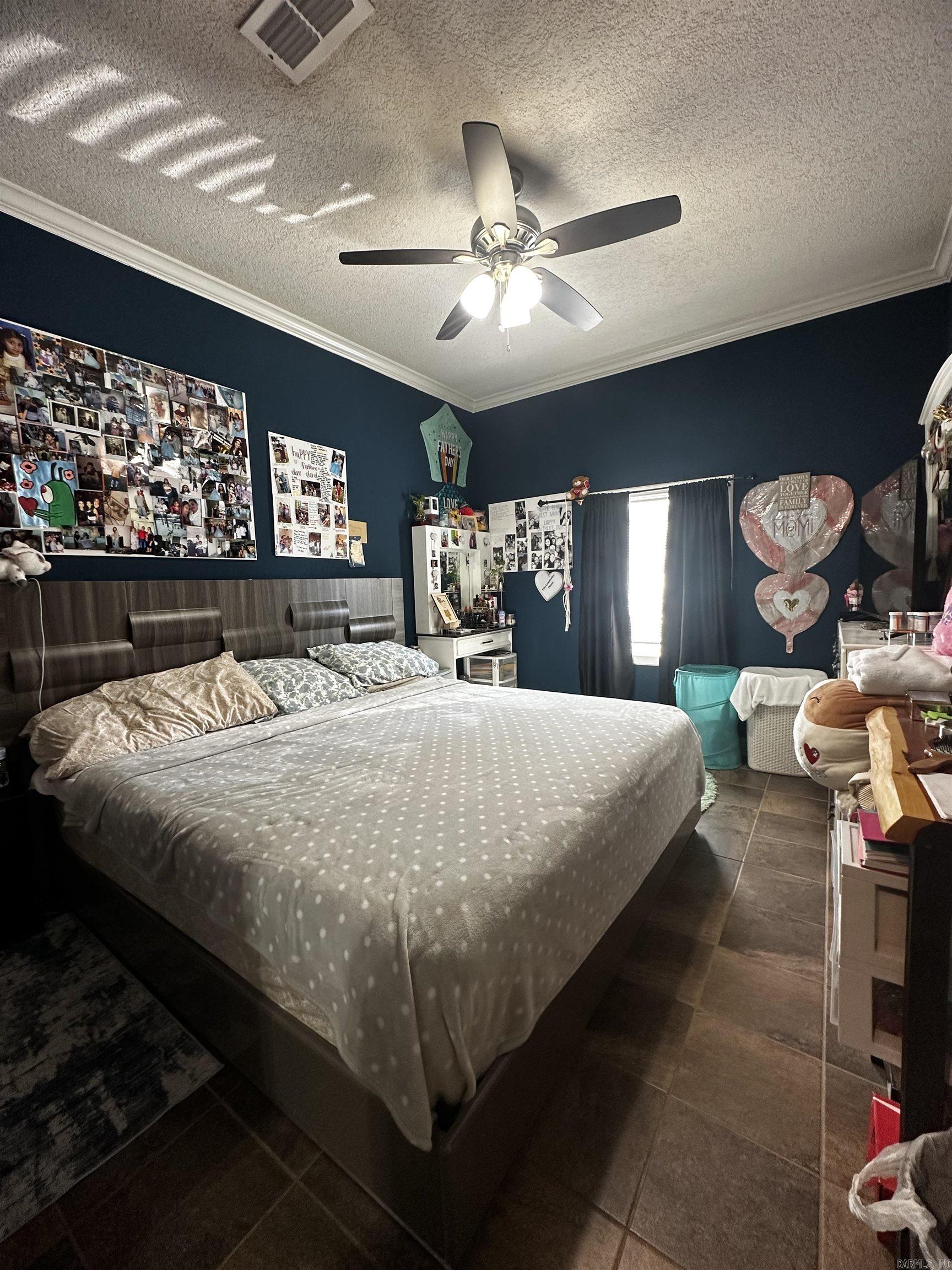 WATSON MANOR - Residential