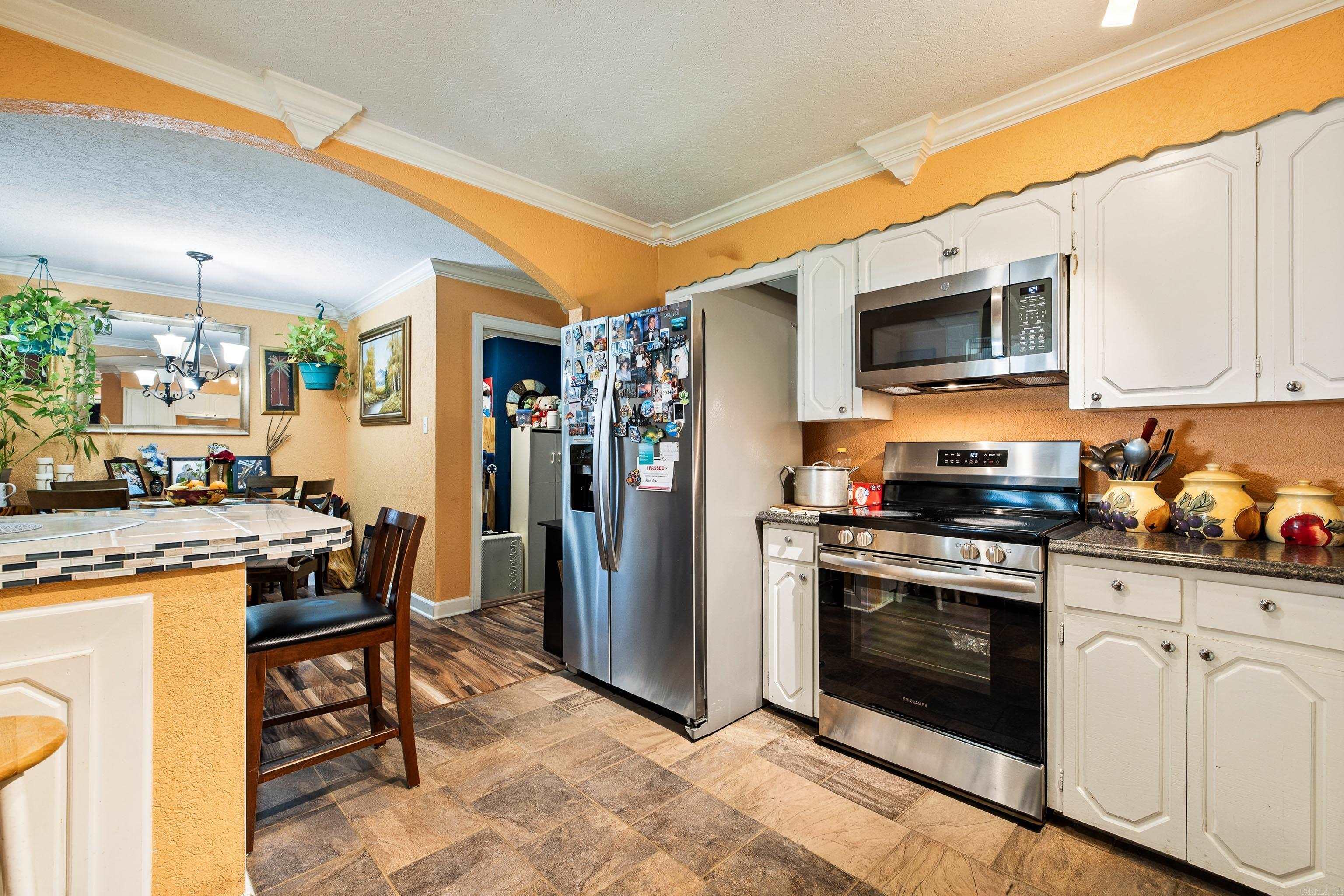 WATSON MANOR - Residential