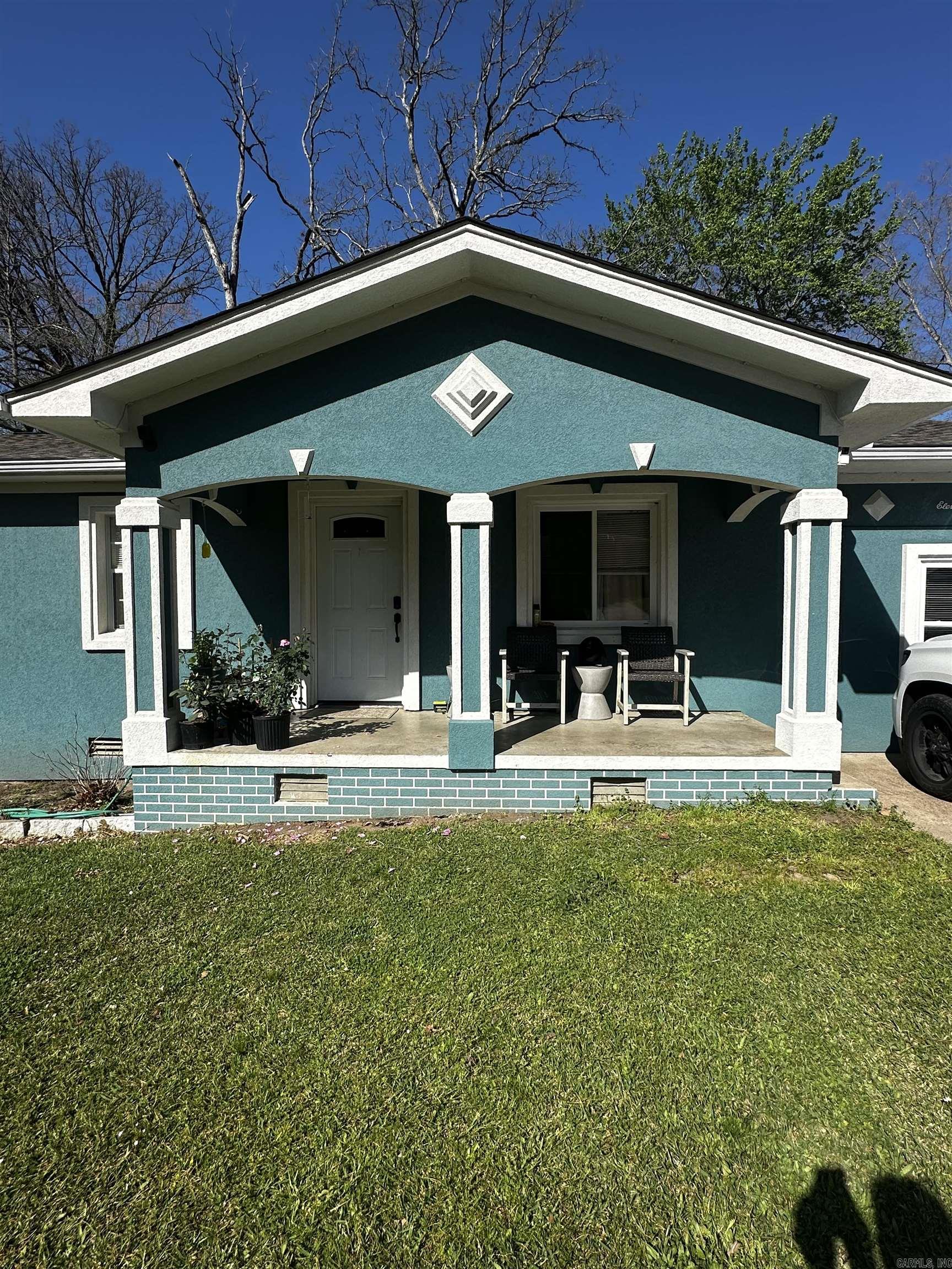 WATSON MANOR - Residential