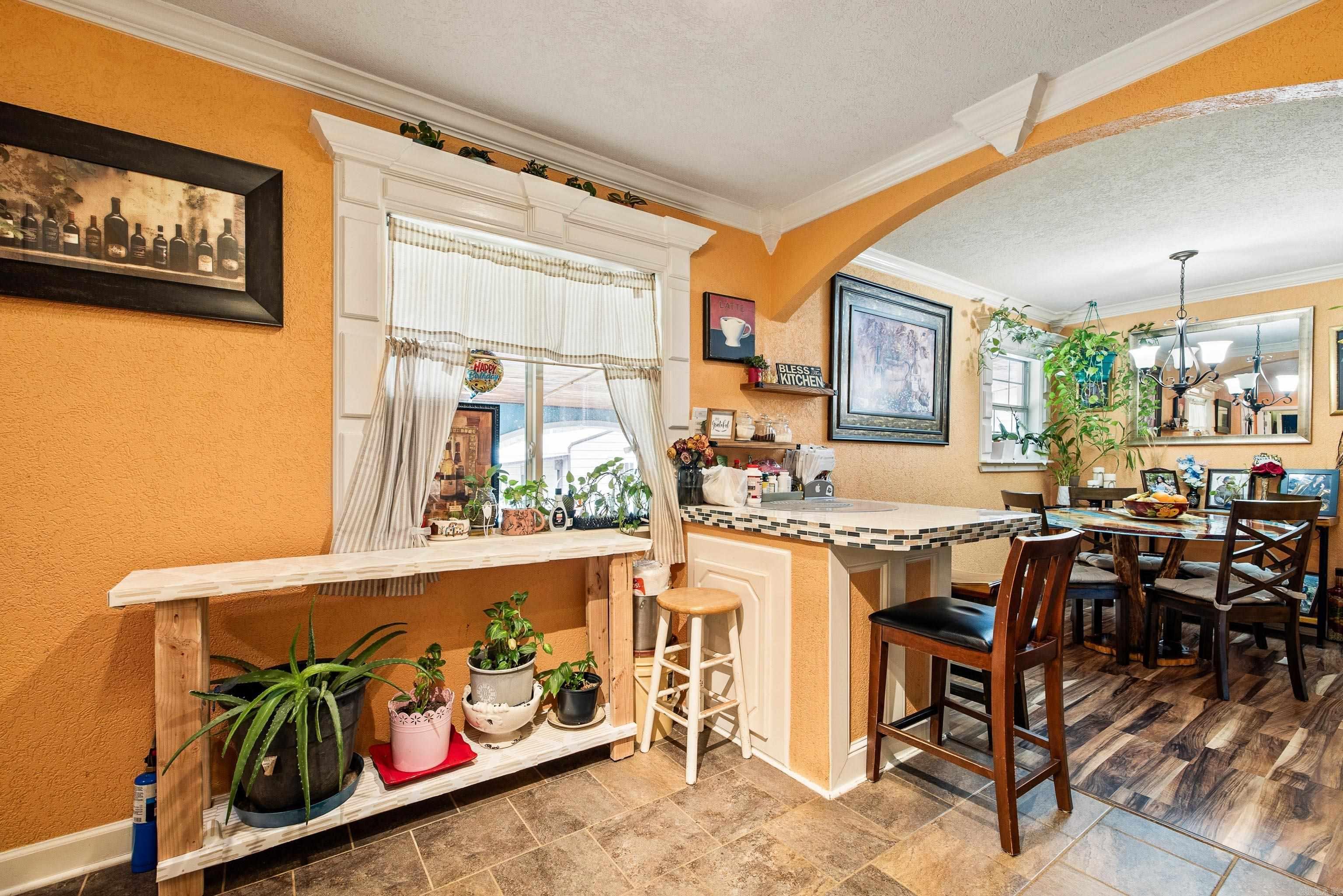 WATSON MANOR - Residential