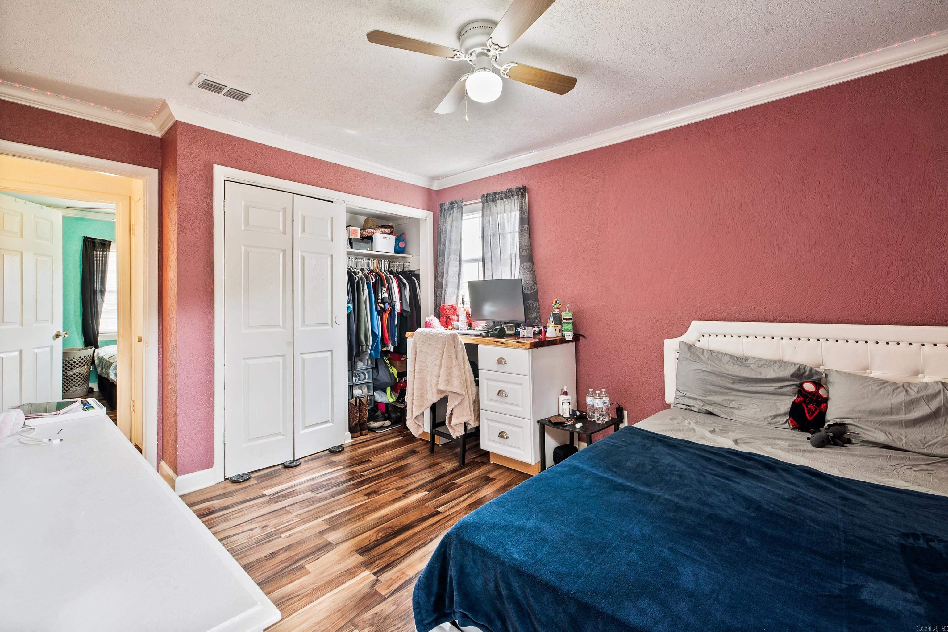 WATSON MANOR - Residential