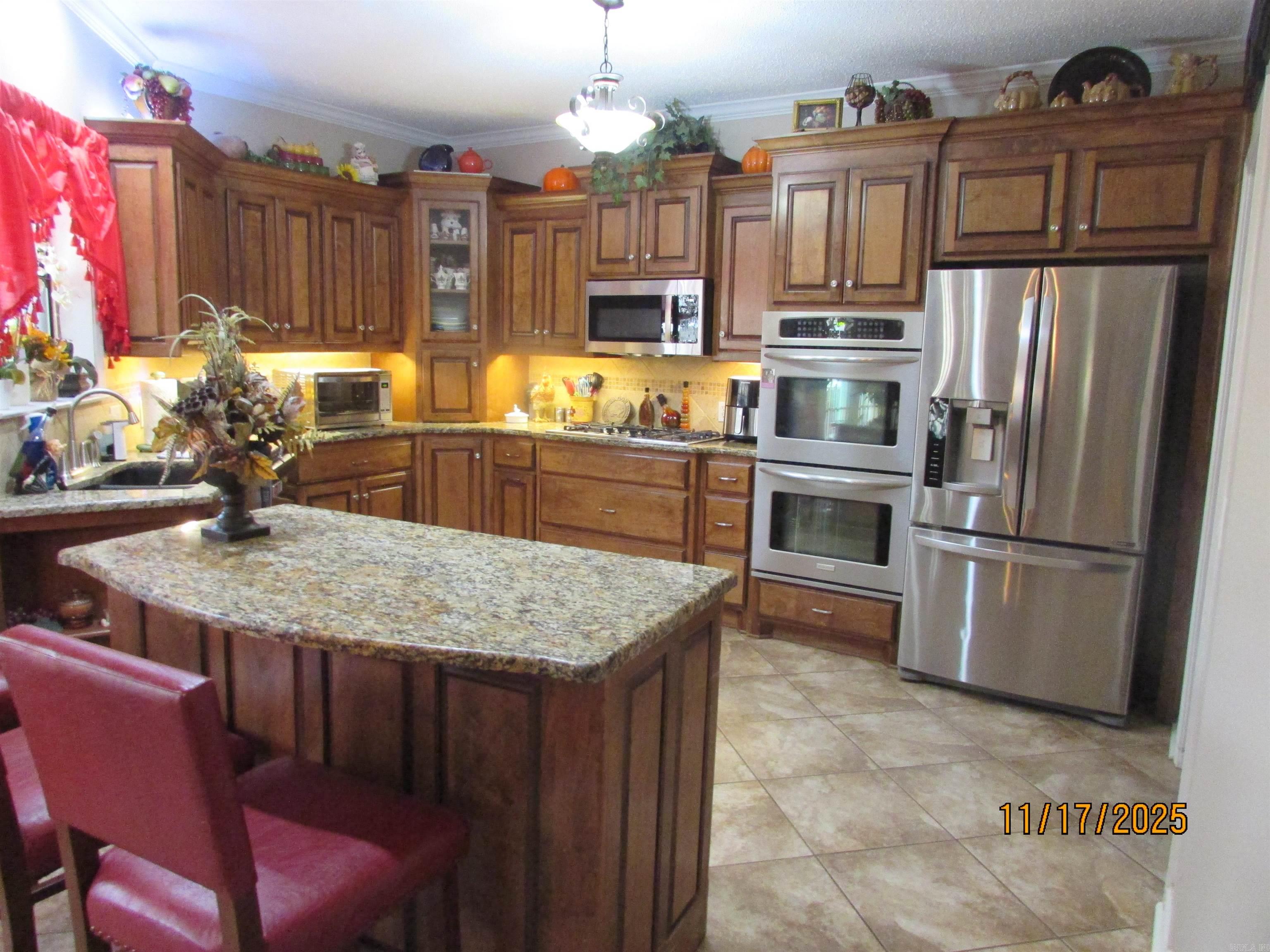 EDGEWATER ADDN - Residential