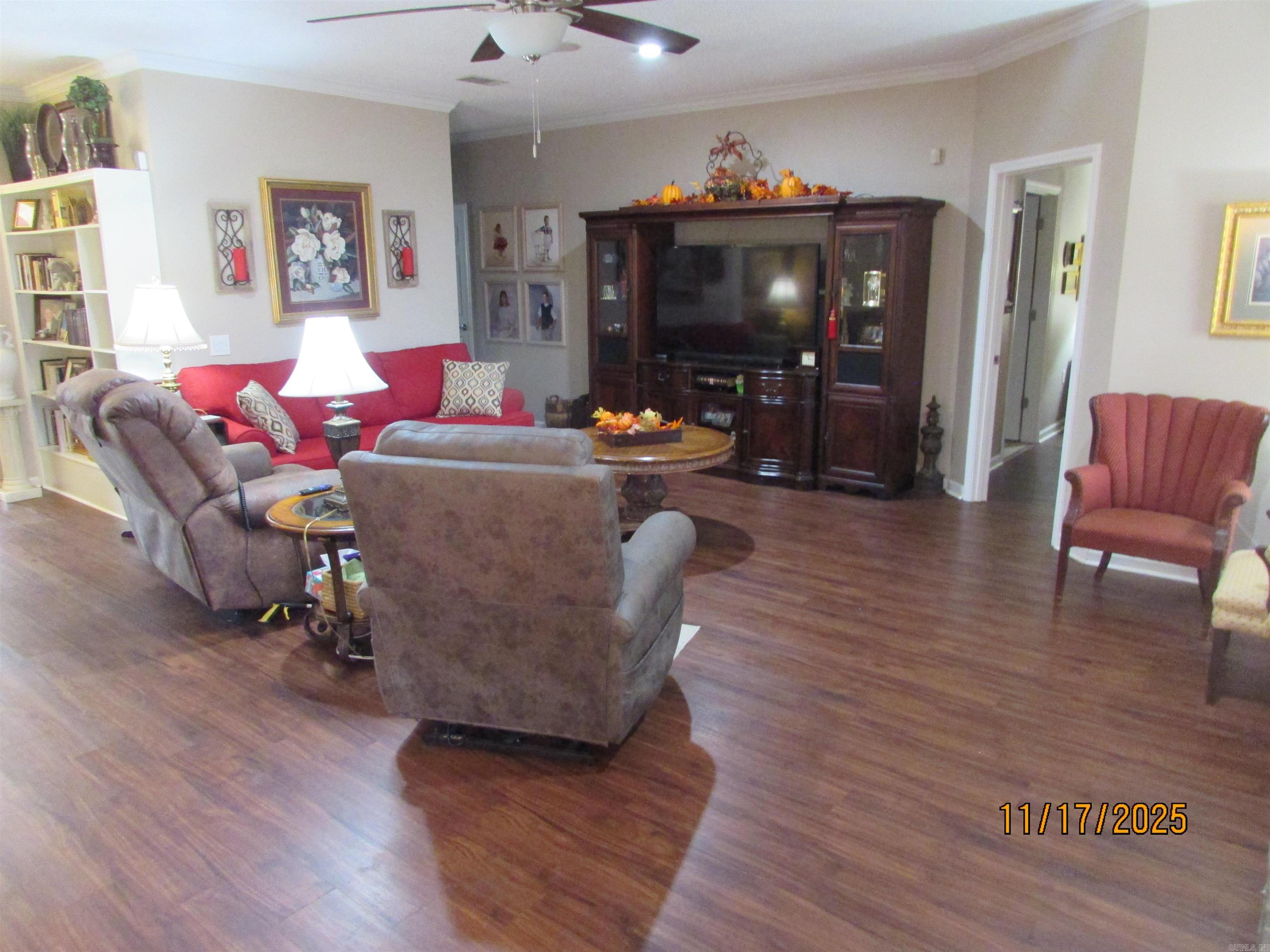 EDGEWATER ADDN - Residential