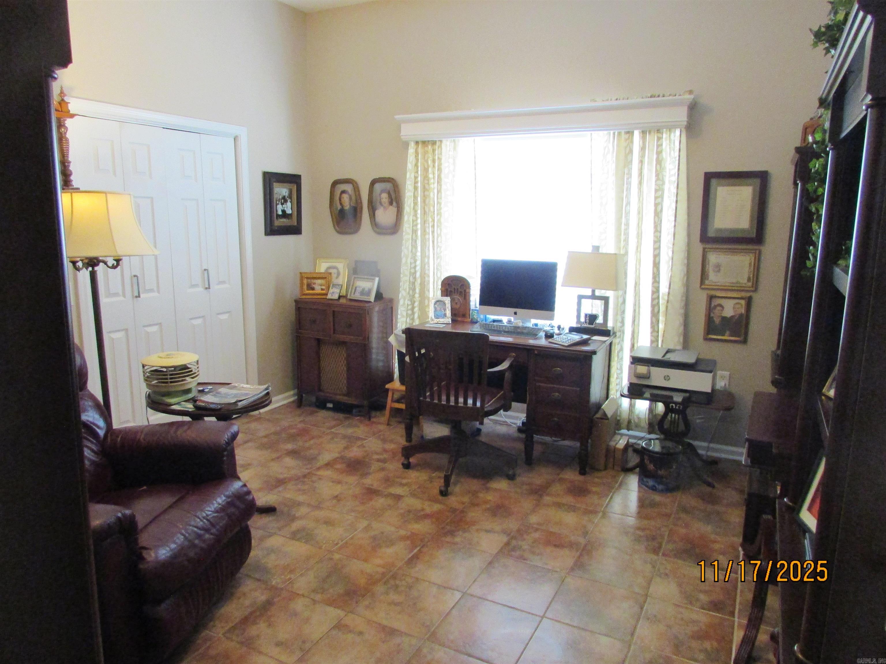 EDGEWATER ADDN - Residential