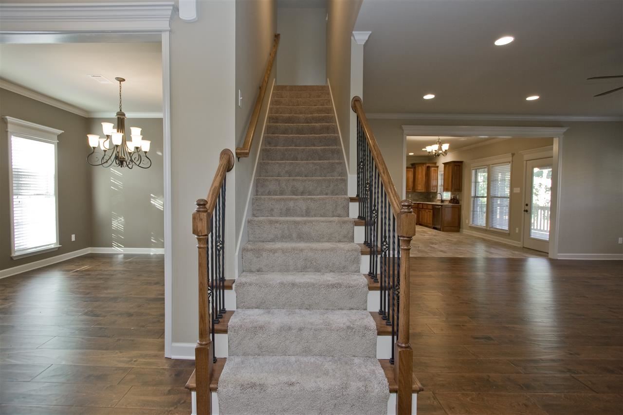 CREEKSIDE ADDN - Residential