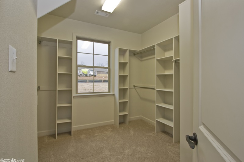 CREEKSIDE ADDN - Residential