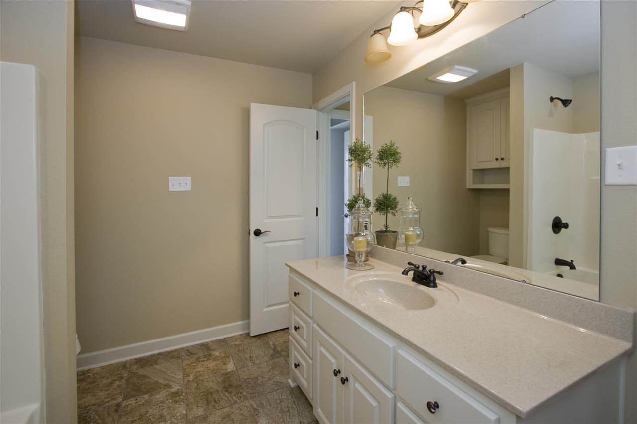 CREEKSIDE ADDN - Residential