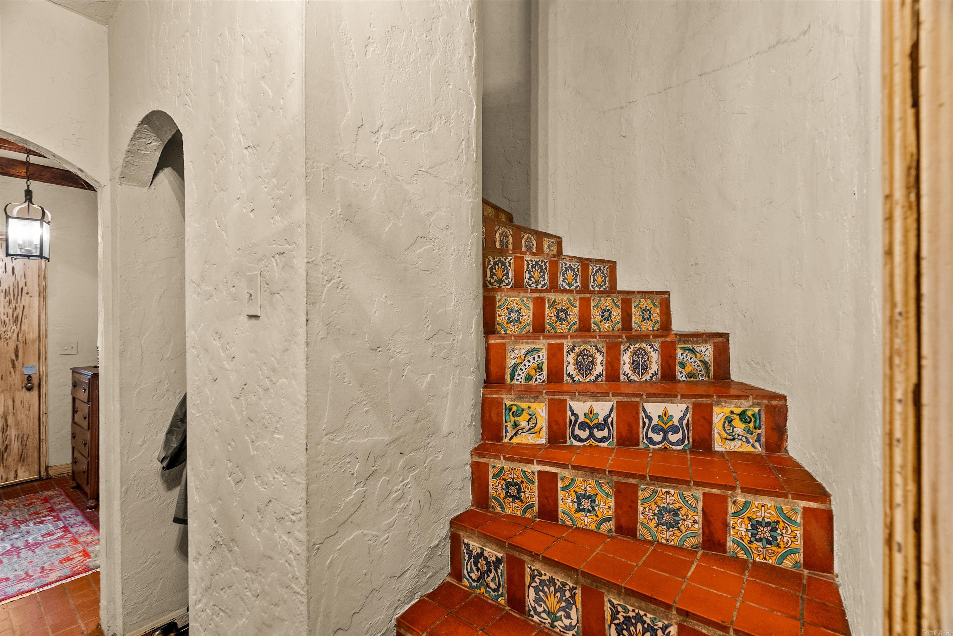 CLIFFEWOOD - Residential