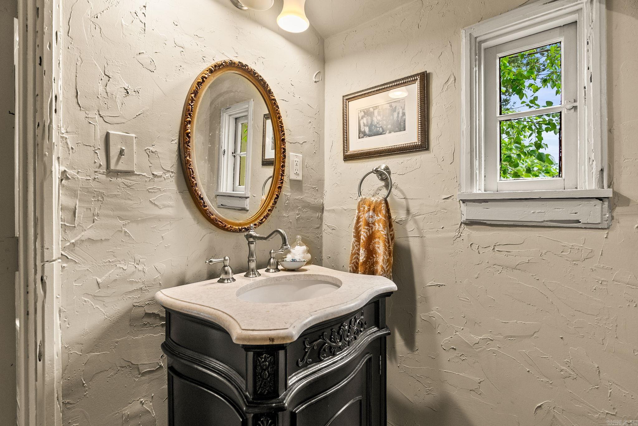 CLIFFEWOOD - Residential