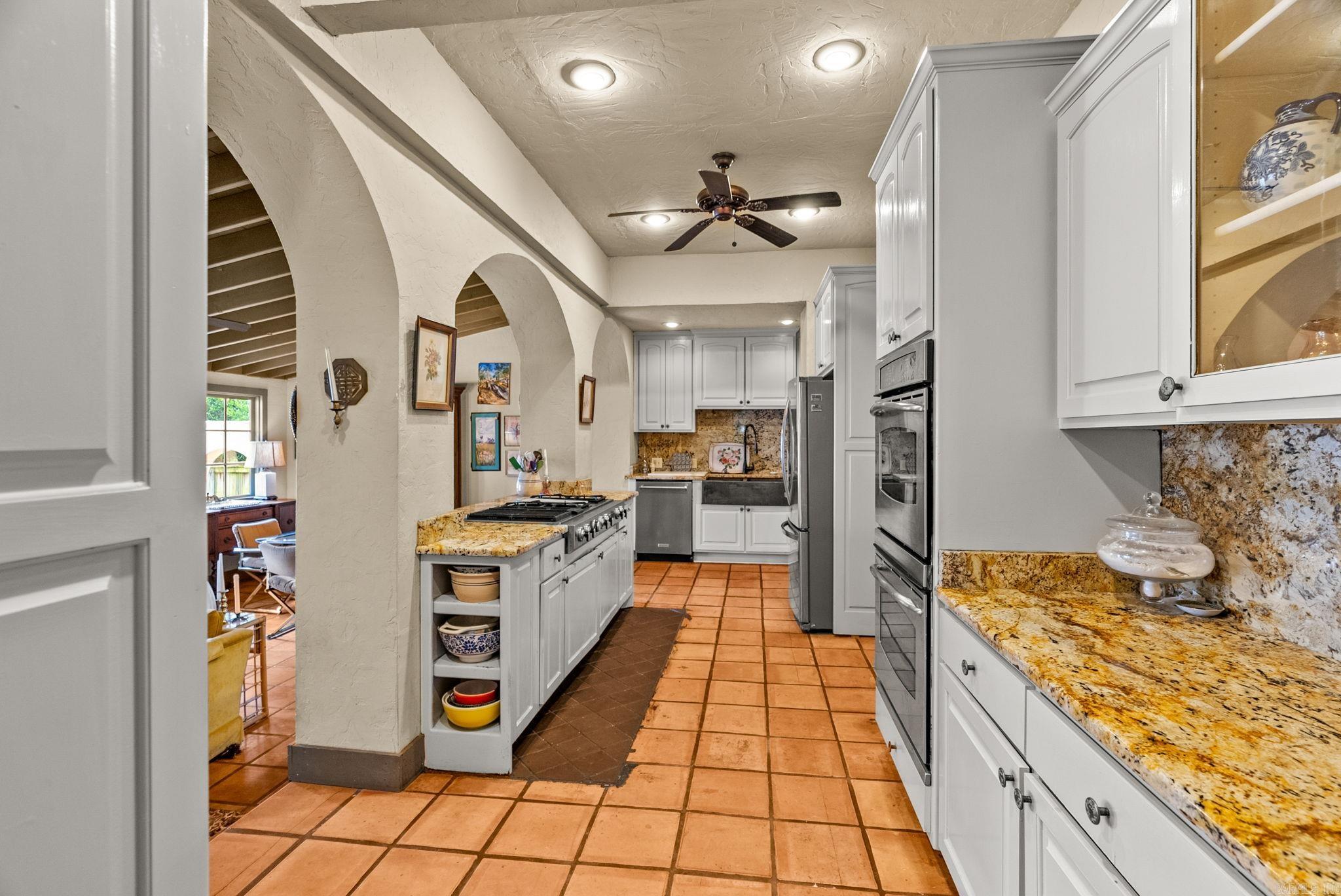 CLIFFEWOOD - Residential