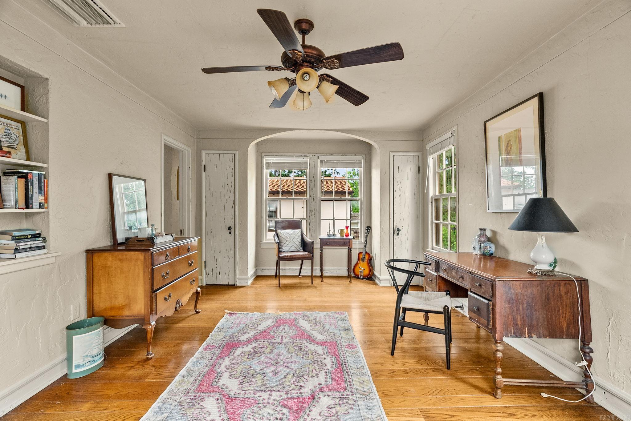 CLIFFEWOOD - Residential