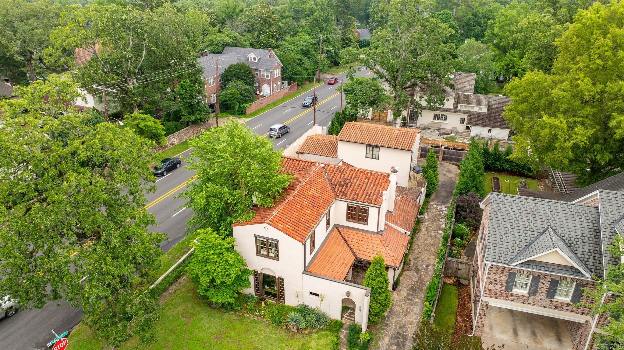 CLIFFEWOOD - Residential