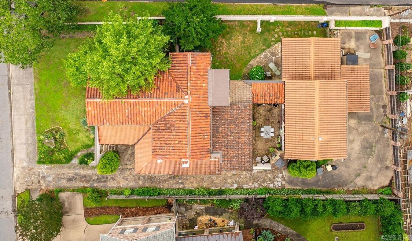 CLIFFEWOOD - Residential