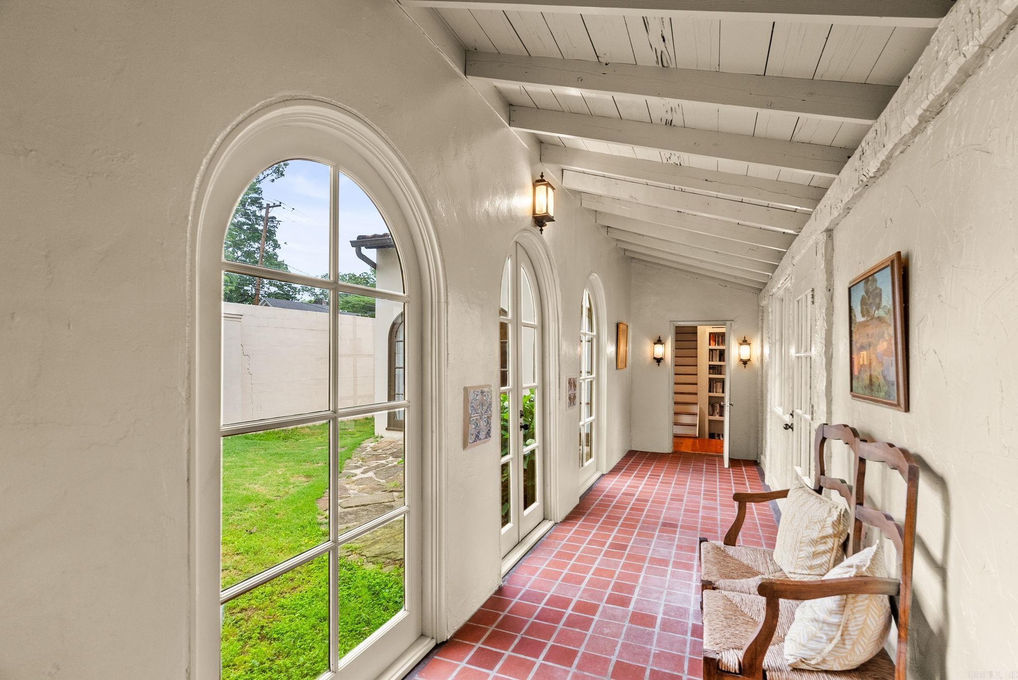 CLIFFEWOOD - Residential