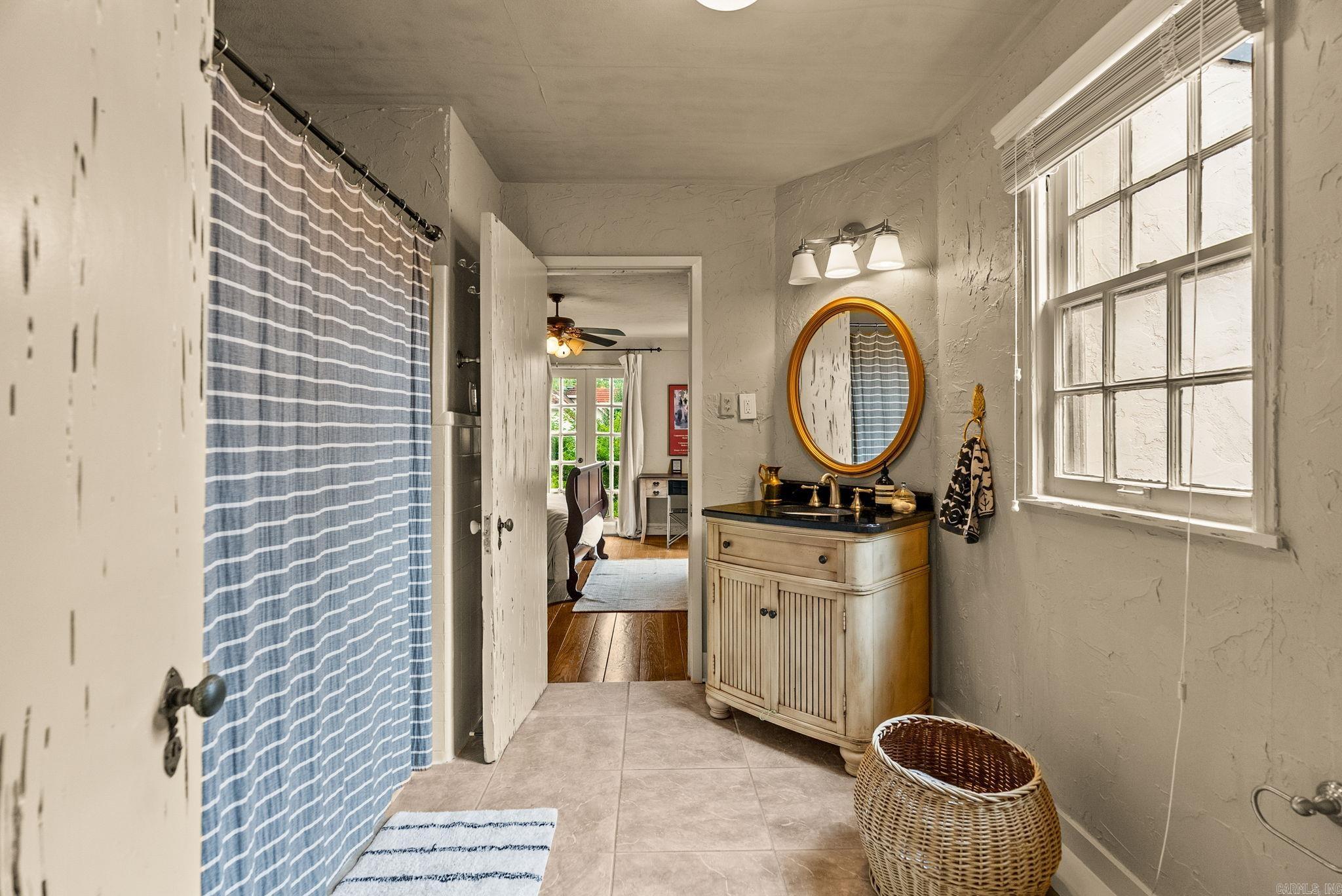 CLIFFEWOOD - Residential