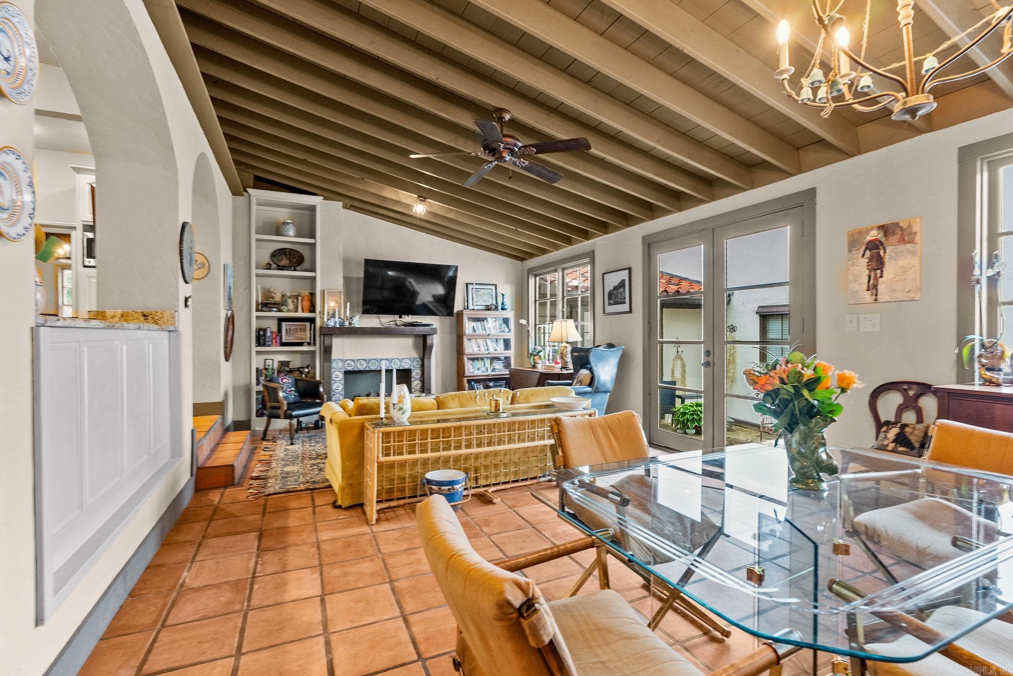 CLIFFEWOOD - Residential