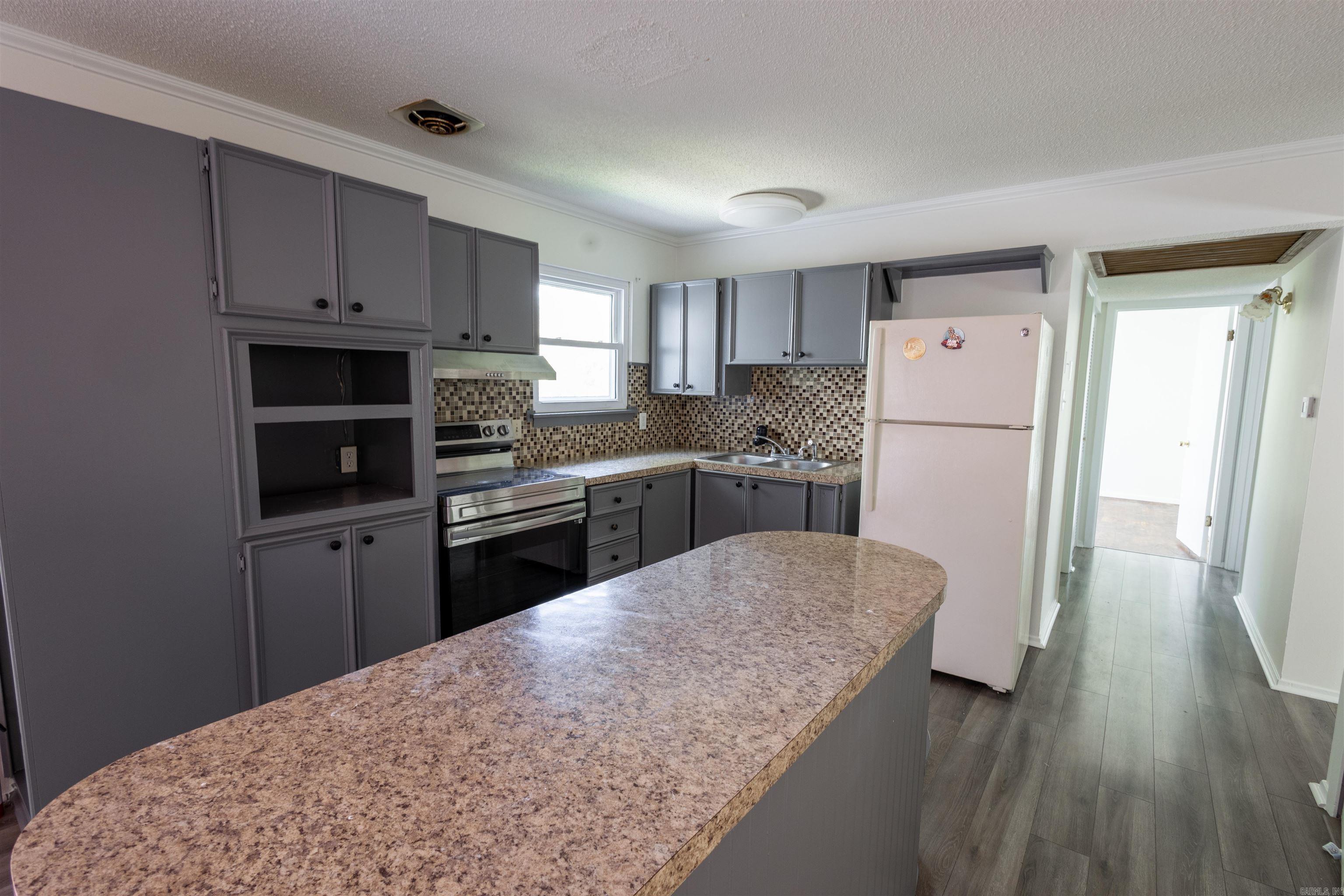 Meadowcliff - Residential Lease