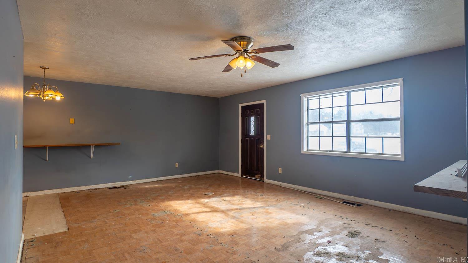 CEDAR CLIFF - Residential