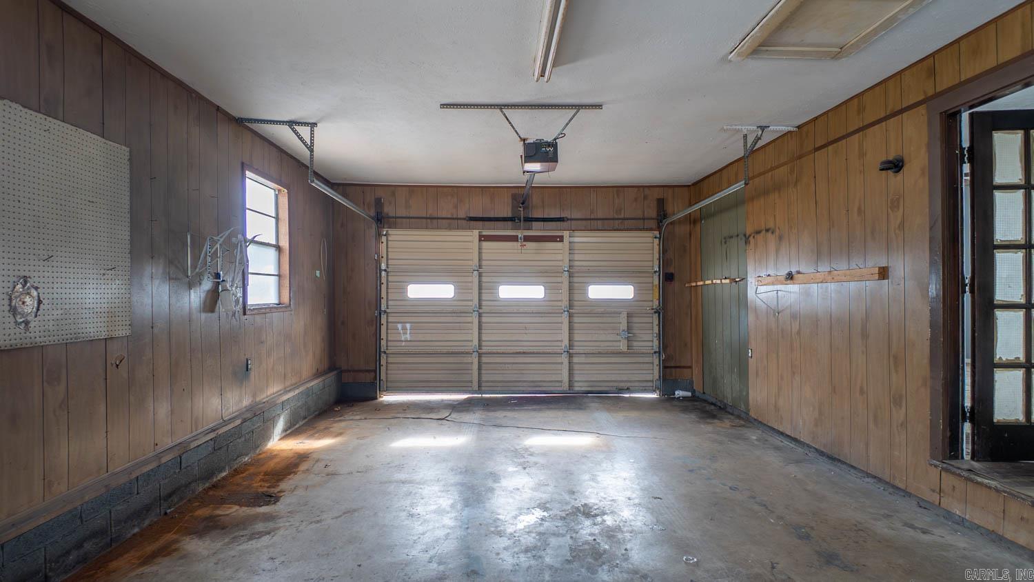 CEDAR CLIFF - Residential