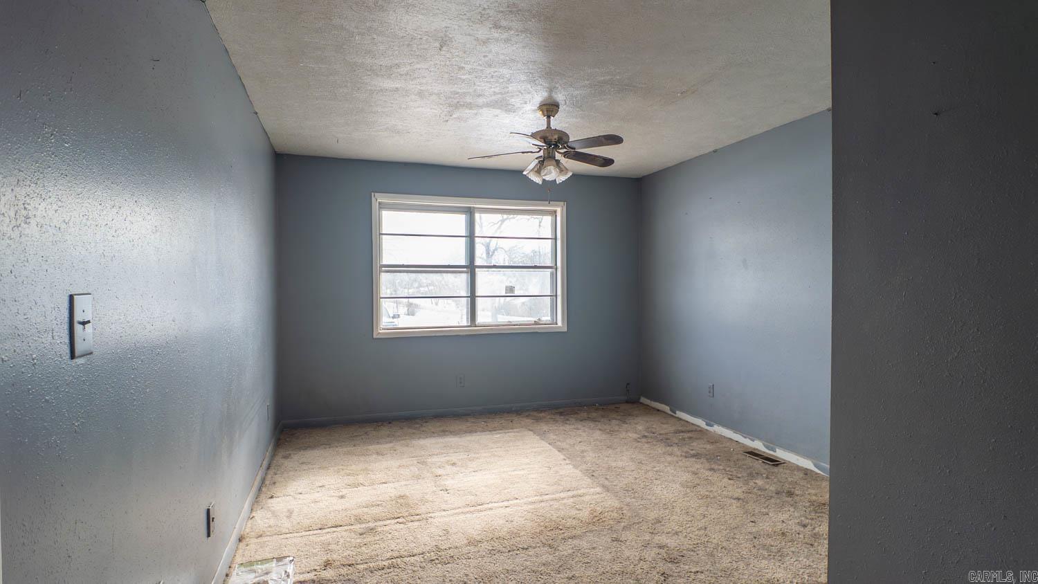 CEDAR CLIFF - Residential