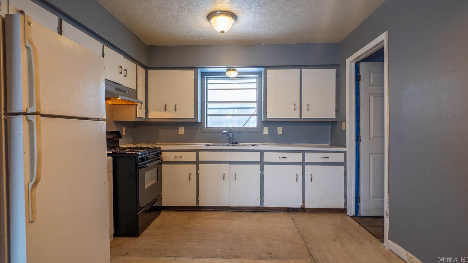 CEDAR CLIFF - Residential