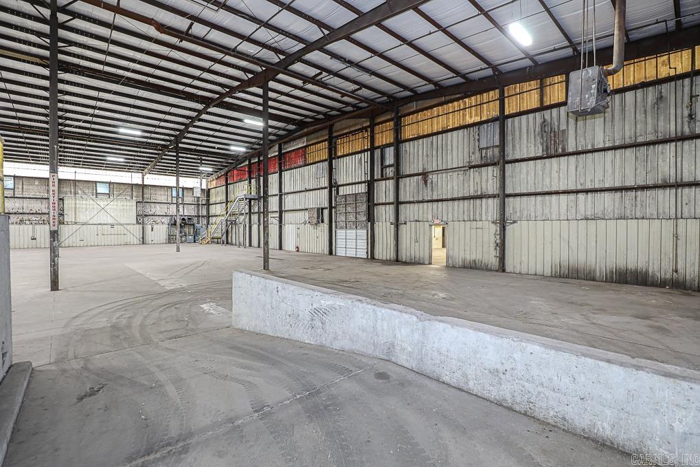 Metes & Bounds - Commercial Sale